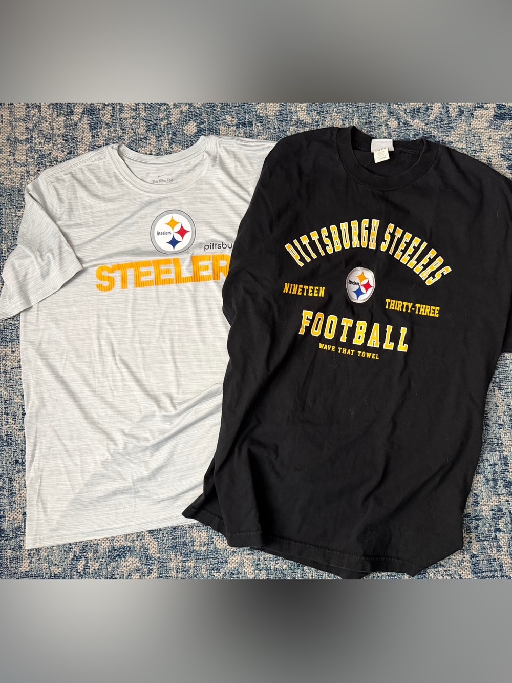 Nike Men’s Black and Light Gray Pittsburgh Steelers Graphic Tee Set